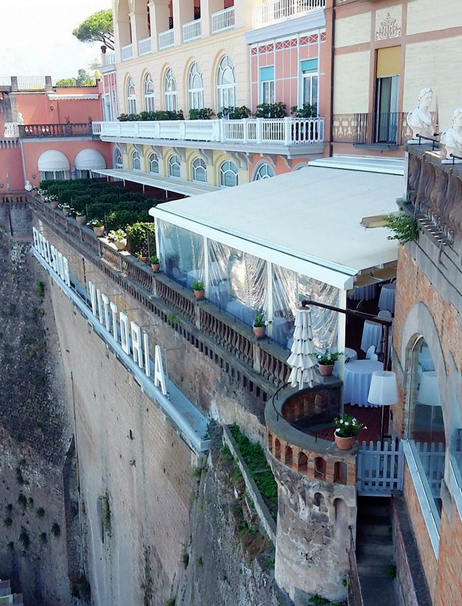 ../Images/LI,MEI-CHIA.Italy.Grand Hotel Excelsior Vittoria (24).jpg